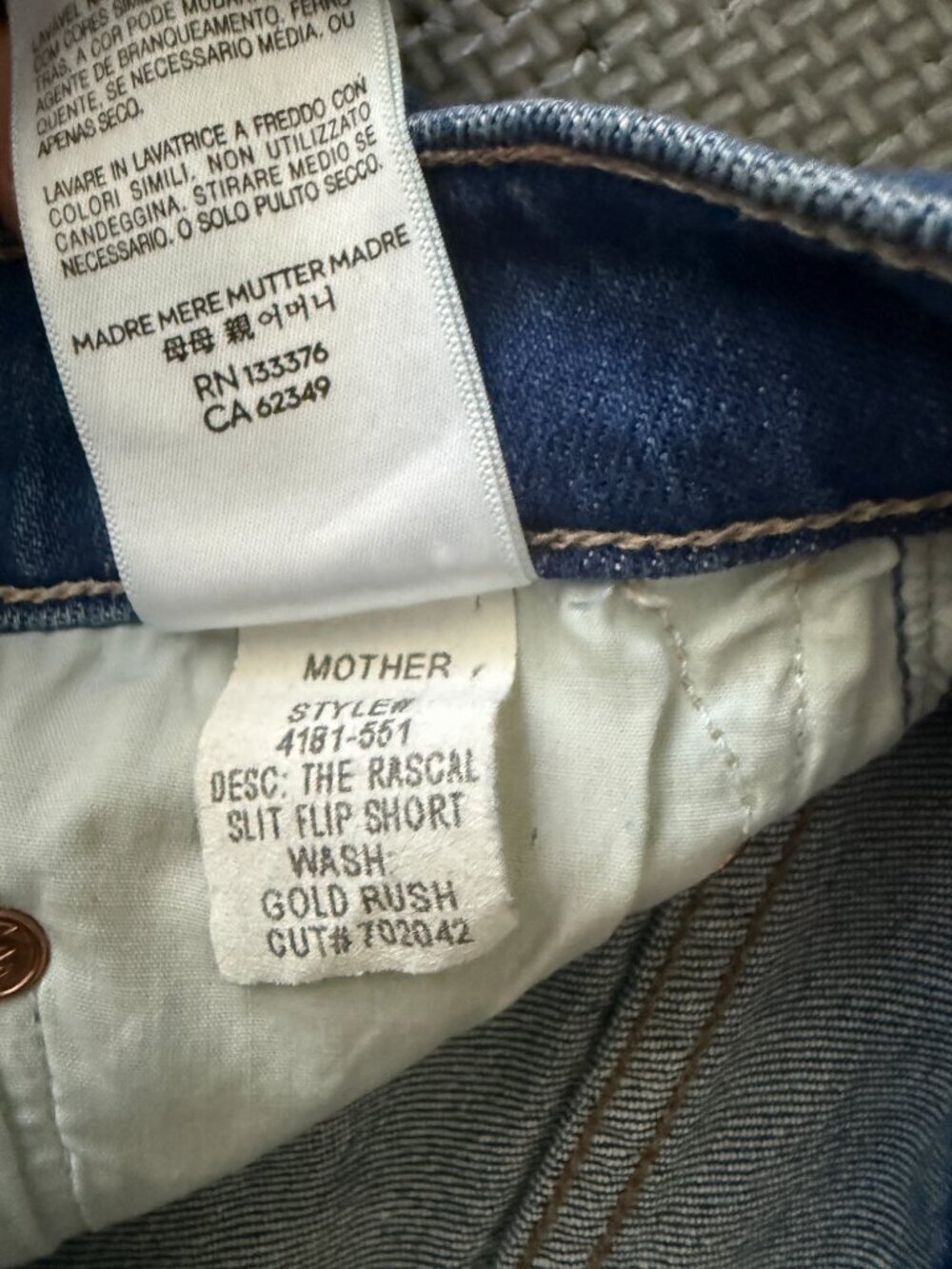 MOTHER The Rascal Slit Flip-29- Embroidered Cherry- Fray- High Rise- MSRP $228 - Picture 11 of 13